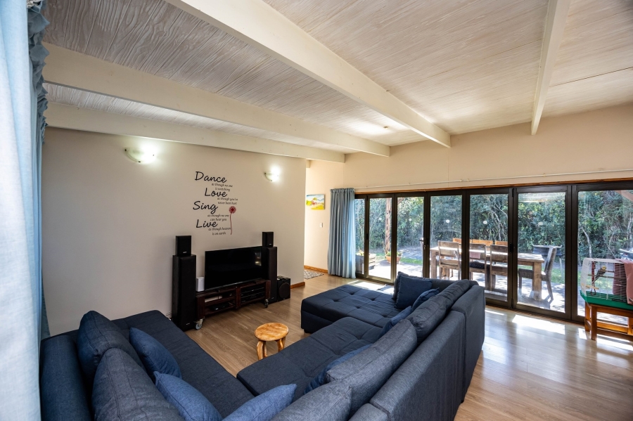 3 Bedroom Property for Sale in Kwelera Eastern Cape